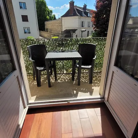 Nid Douillet Plein De Charme Avec Parking Gratuit Apartament