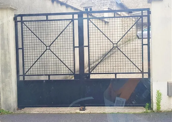 Appartement Nid Douillet Plein De Charme Avec Parking Gratuit *