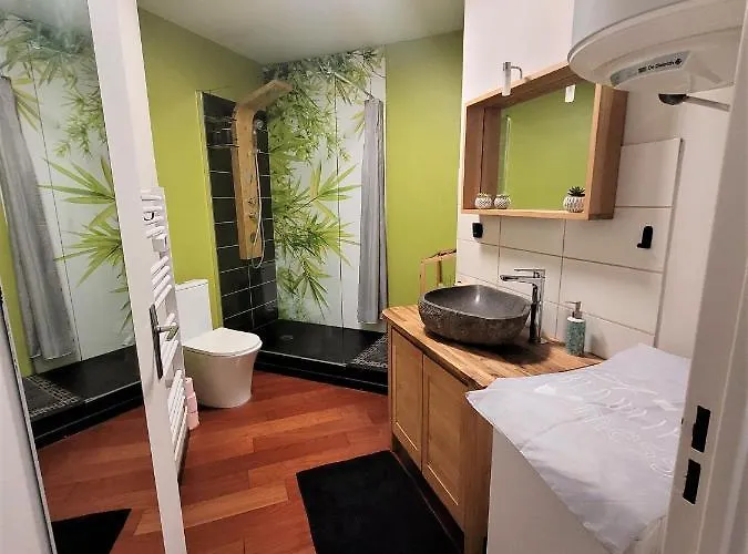 Nid Douillet Plein De Charme Avec Parking Gratuit