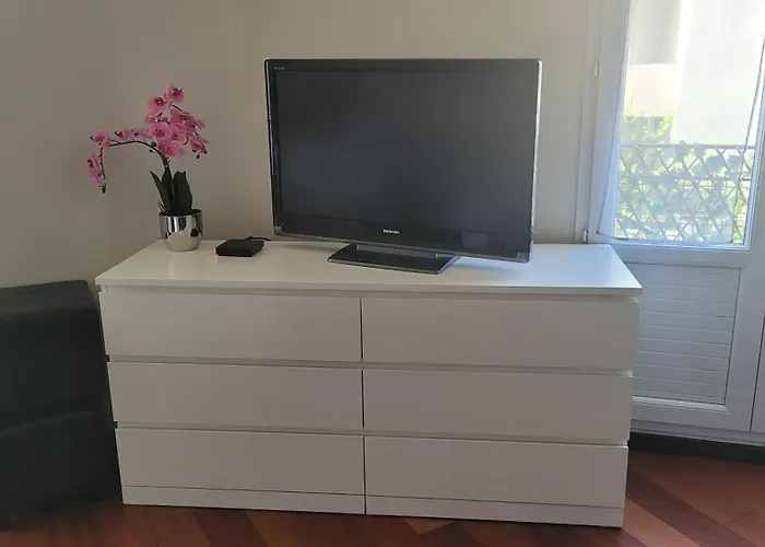 Nid Douillet Plein De Charme Avec Parking Gratuit *